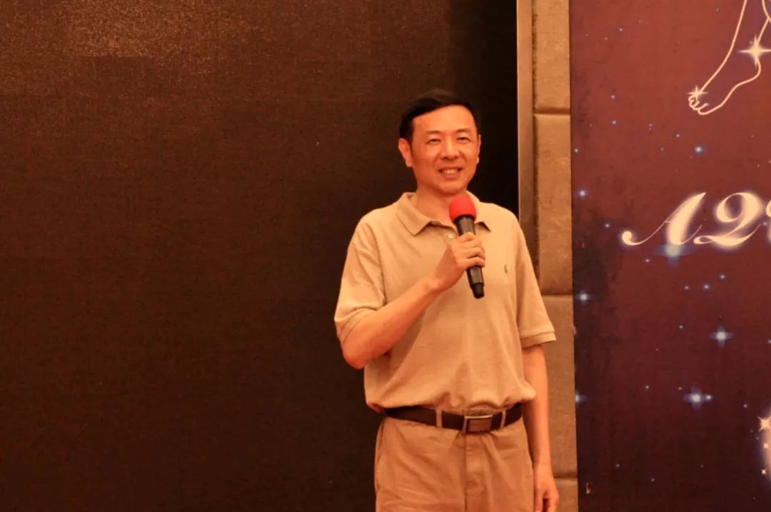 https://image.ipaiban.com/upload-ueditor-image-20180423-1524449327947071304.jpg