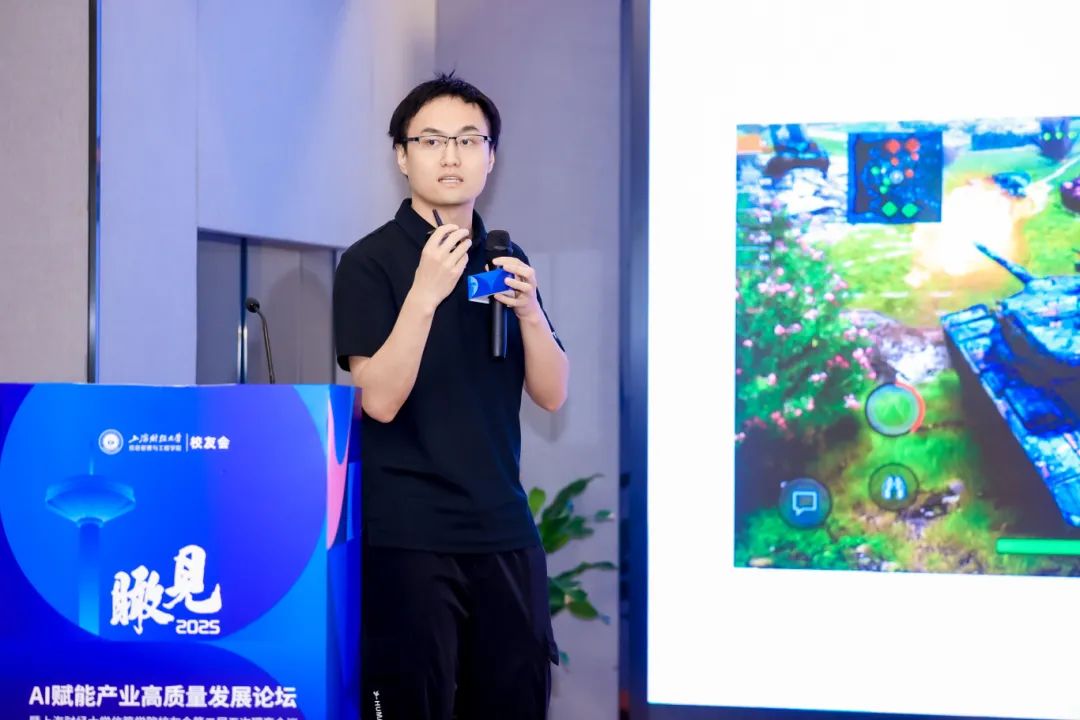 邓皓文.JPG